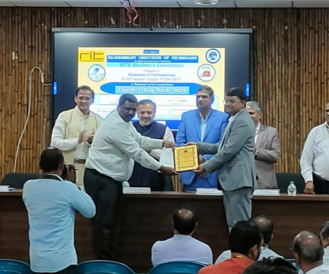 Outstanding Student (Research) Award by ISTE Maharastra and Goa Section