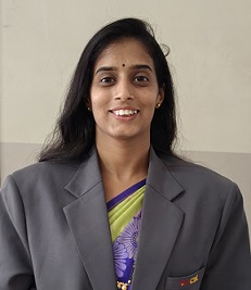 Prof Rucha Chinmay Divekar